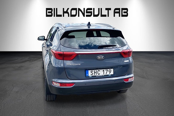 Kia Sportage 3 of 5