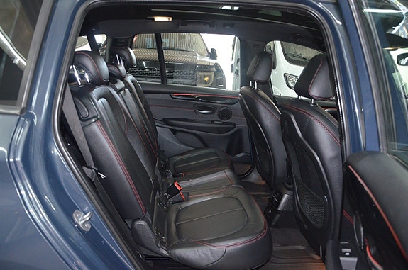 BMW 220d 9 of 22