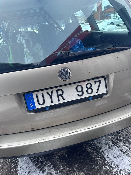Volkswagen Passat 3 of 5