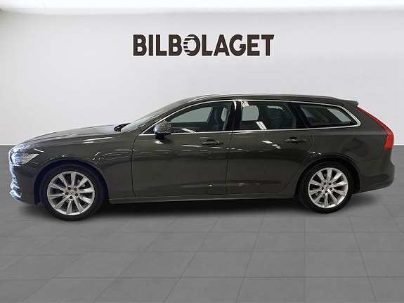 Volvo V90 2 of 5