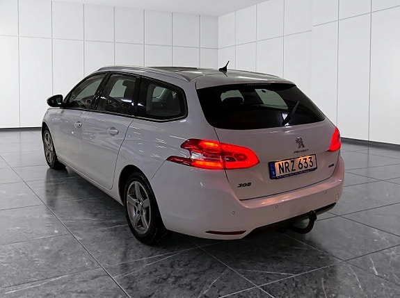Peugeot 308 SW 7 of 7