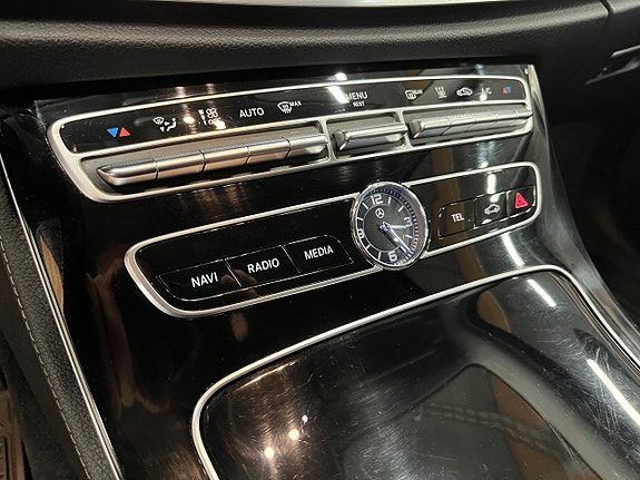 Mercedes-Benz E220 d 16 of 22
