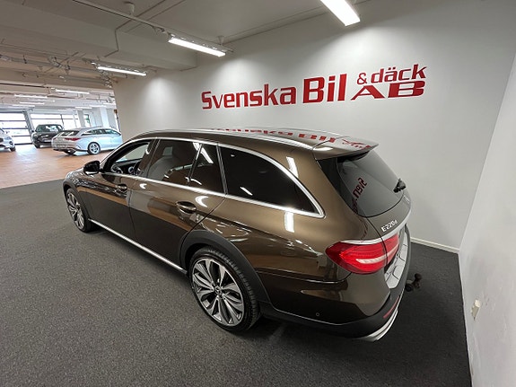 Mercedes-Benz E220 d 8 of 22