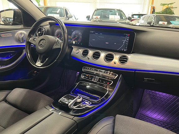 Mercedes-Benz E220 d 10 of 22