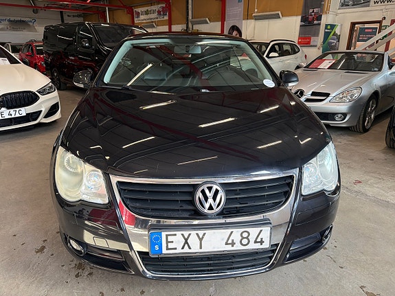Volkswagen Eos 7 of 15