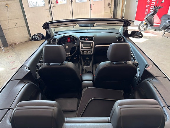 Volkswagen Eos 14 of 15