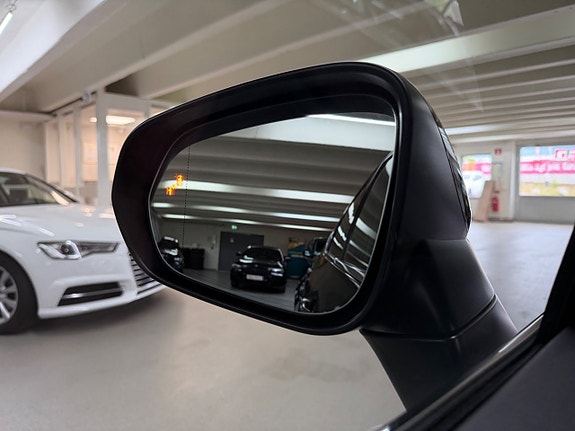 Lexus NX450h+ 22 of 24