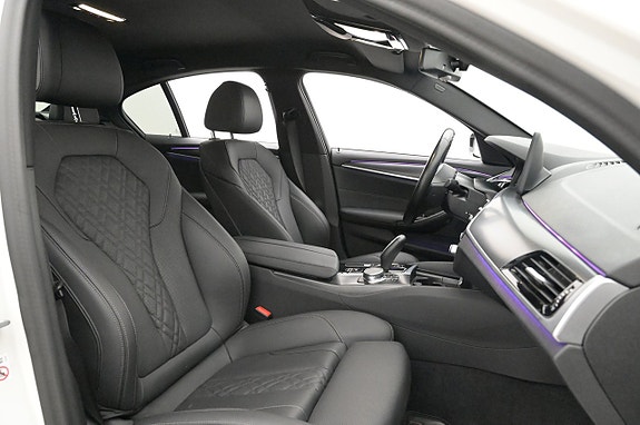 BMW 530e 13 of 27