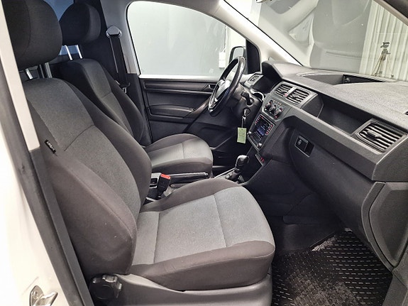 Volkswagen Caddy Maxi 4 of 5