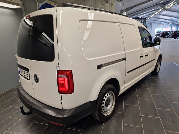 Volkswagen Caddy Maxi 6 of 9