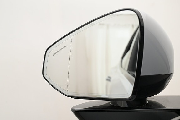 Polestar 4 21 of 27