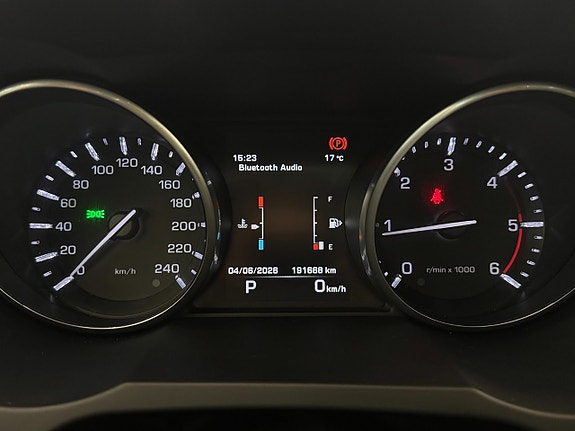 Land Rover Range Rover Evoque 11 of 23