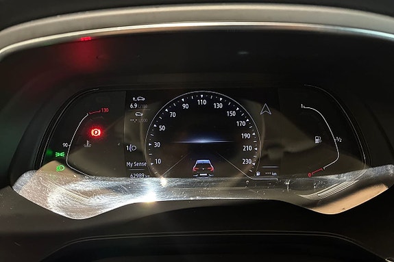 Renault Captur 10 of 18