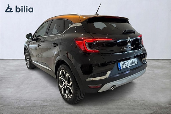 Renault Captur 2 of 18