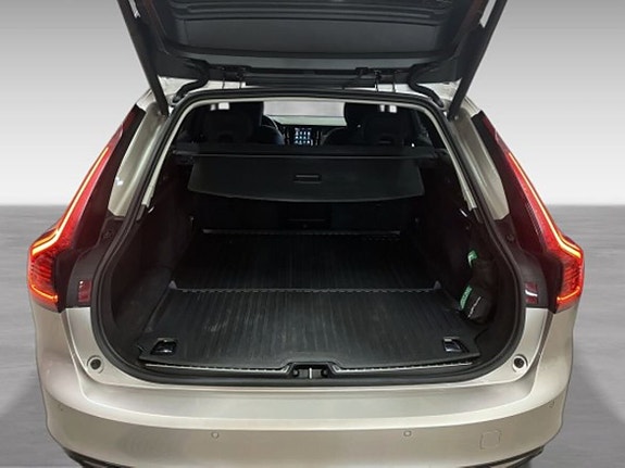 Volvo V90 20 of 20