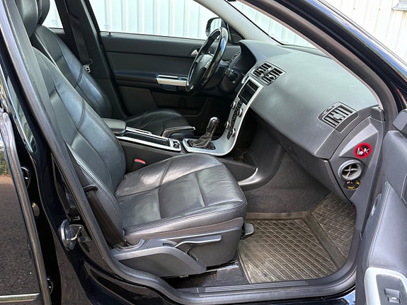 Volvo V50 12 of 15