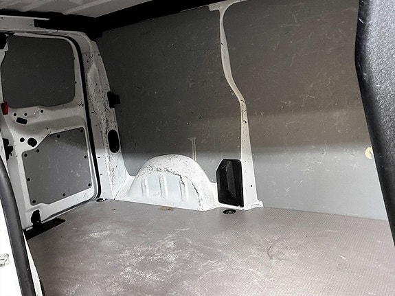 Peugeot Expert 18 of 19