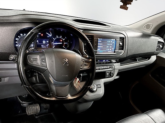 Peugeot Expert 9 of 19