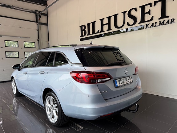 Opel Astra 3 of 5