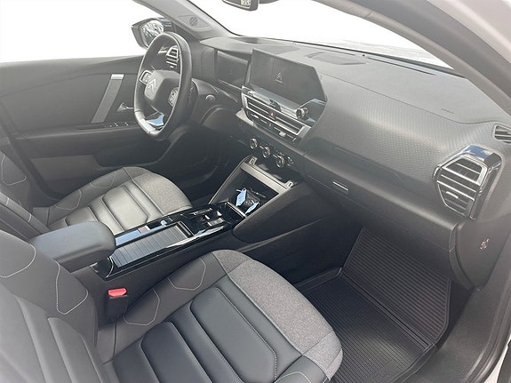 Citroen C4 X 13 of 17