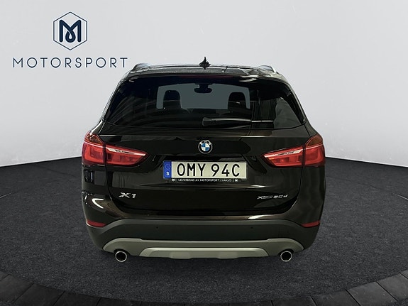 BMW X1 3 of 23
