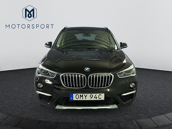 BMW X1 8 of 23