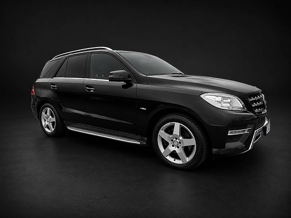 Mercedes-Benz ML350 6 of 20