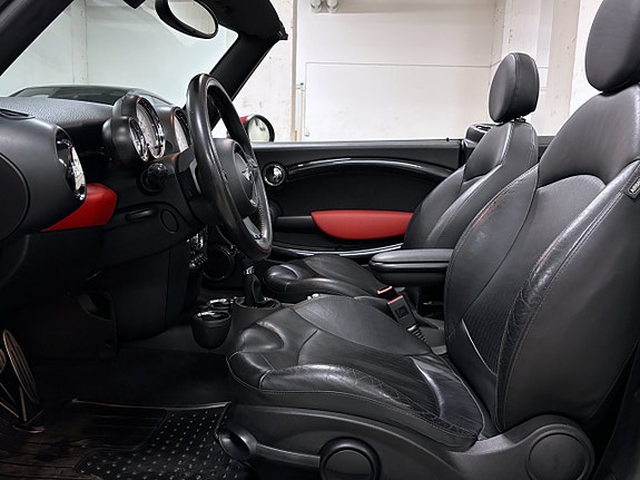 MINI Cooper S 8 of 23