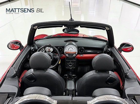 MINI Cooper S 19 of 23
