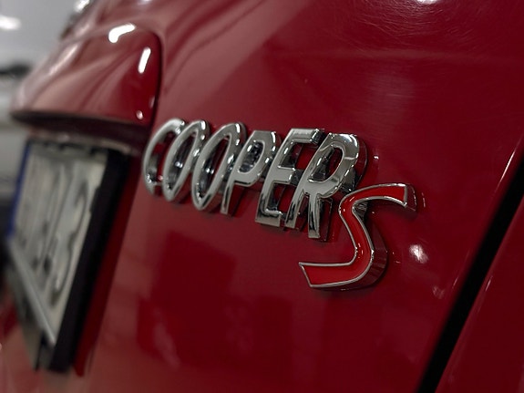 MINI Cooper S 21 of 23