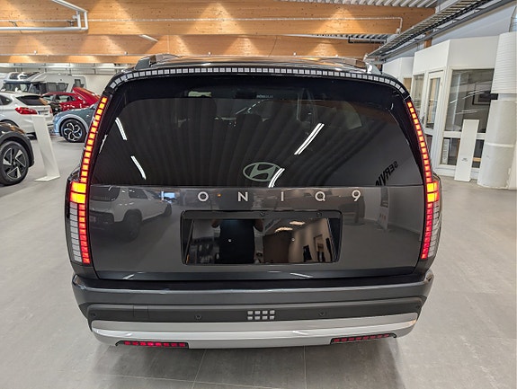 Hyundai Ioniq 9 4 of 17