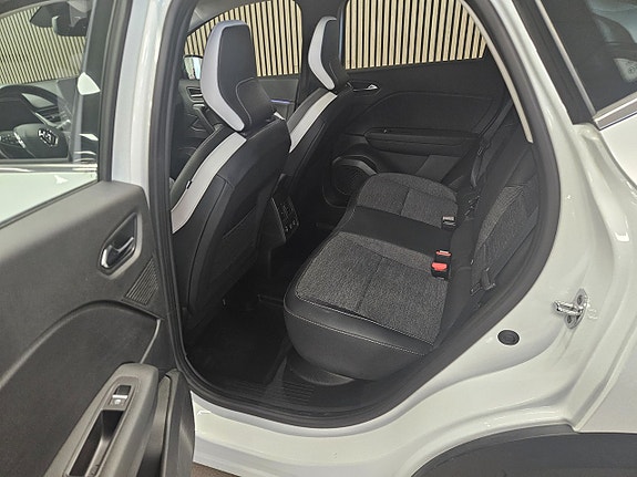 Renault Captur 8 of 11