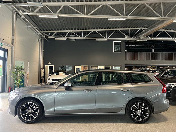 Volvo V60 7 of 20