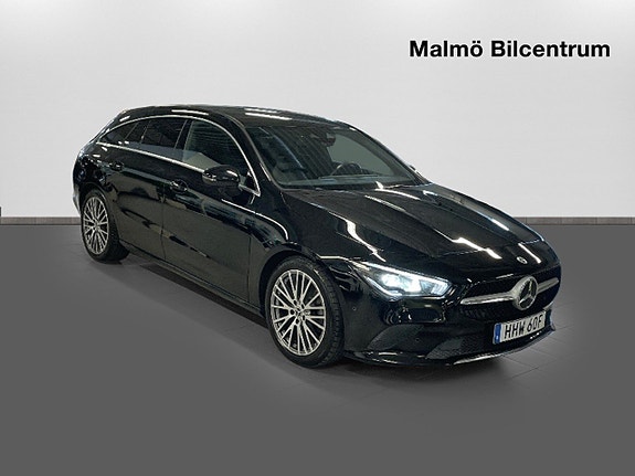 Mercedes-Benz CLA200 4 of 5
