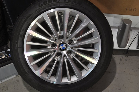 BMW 218d 19 of 22