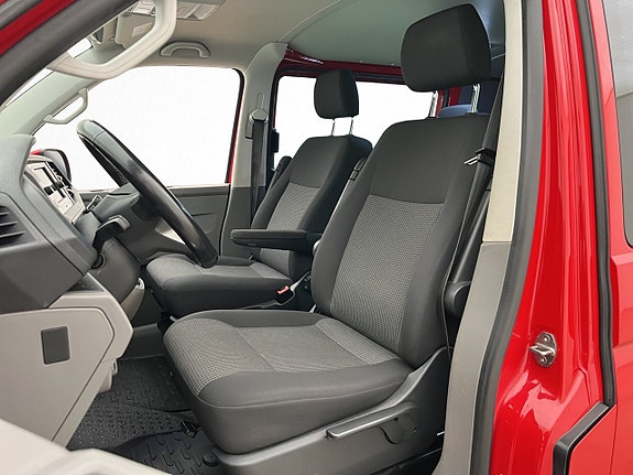 Volkswagen Transporter 16 of 30