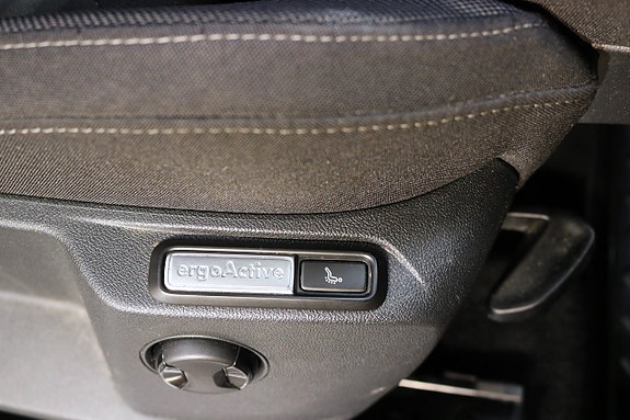 Volkswagen Tiguan Allspace 17 of 27