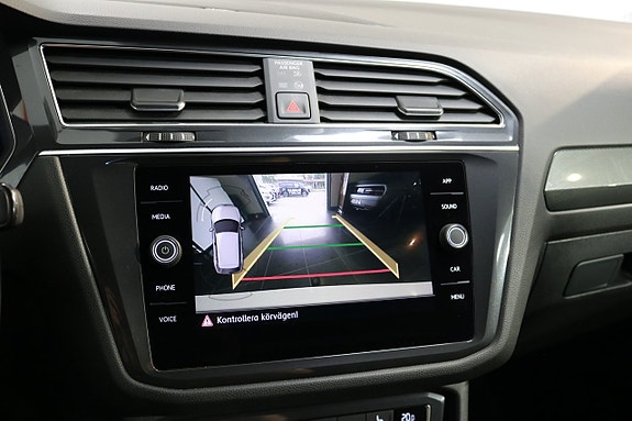 Volkswagen Tiguan Allspace 20 of 27