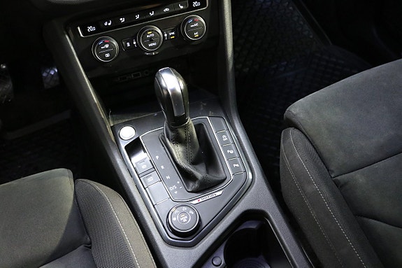 Volkswagen Tiguan Allspace 10 of 27