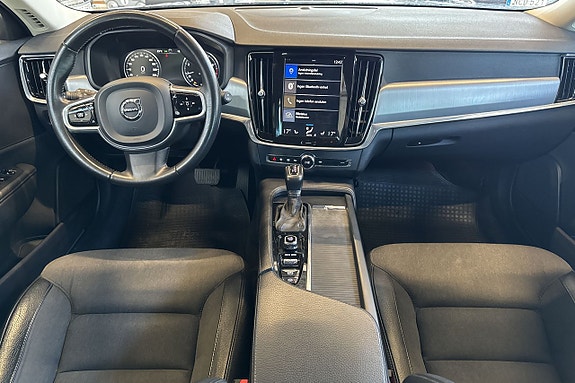 Volvo V90 14 of 30
