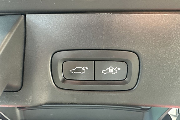 Volvo V90 28 of 30