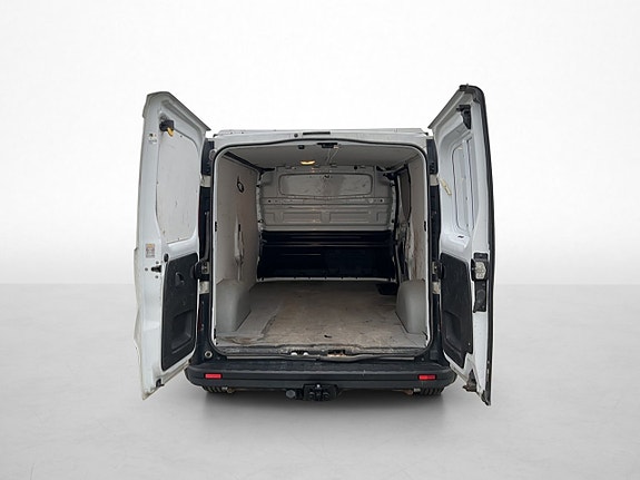 Opel Vivaro 12 of 26