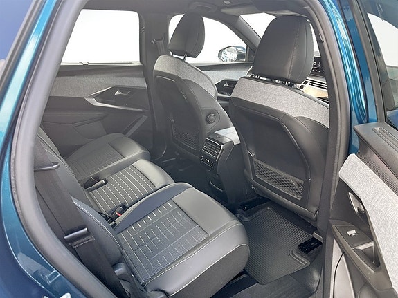 Peugeot 5008 13 of 18