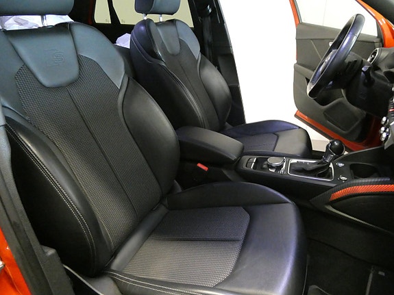 Audi Q2 16 of 23