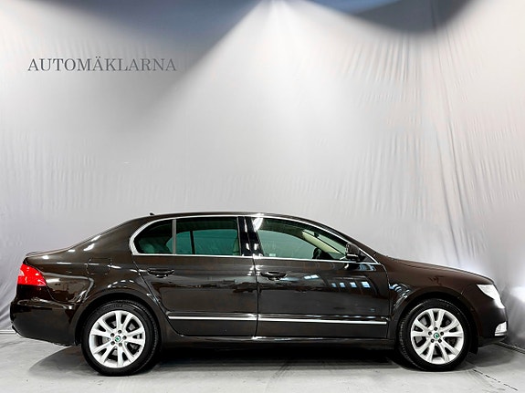 Skoda Superb 7 of 26