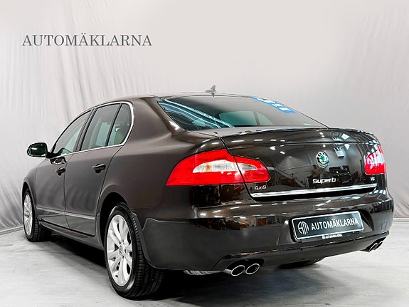 Skoda Superb 3 of 5
