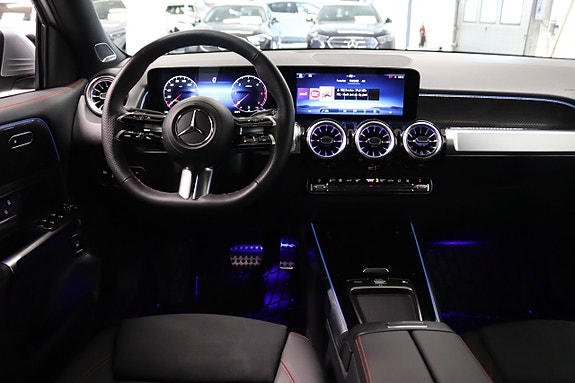 Mercedes-Benz GLB220 d 12 of 26