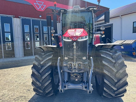 Massey Ferguson 8 S 305 Dyna-VT EXCLUSIVE 4 of 16