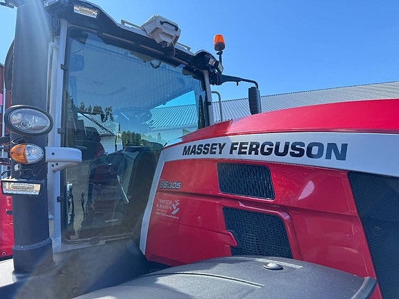 Massey Ferguson 8 S 305 Dyna-VT EXCLUSIVE 12 of 16