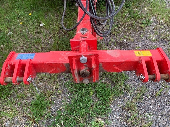 Pöttinger Terrasem C6 Fertilizer med frösålåda 6 of 9